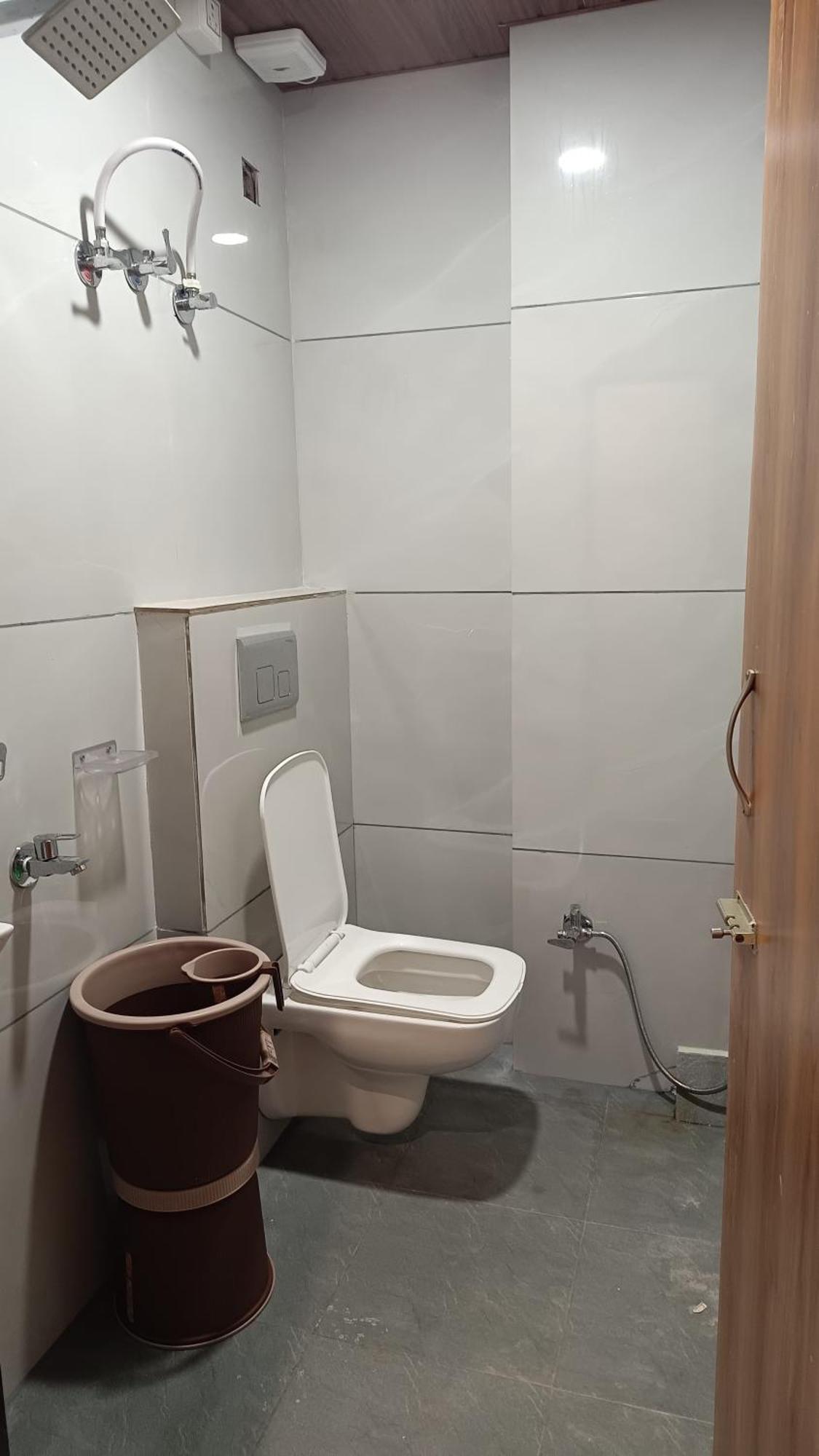 Shree Shyamraj Hotel Ujjain Bagian luar foto