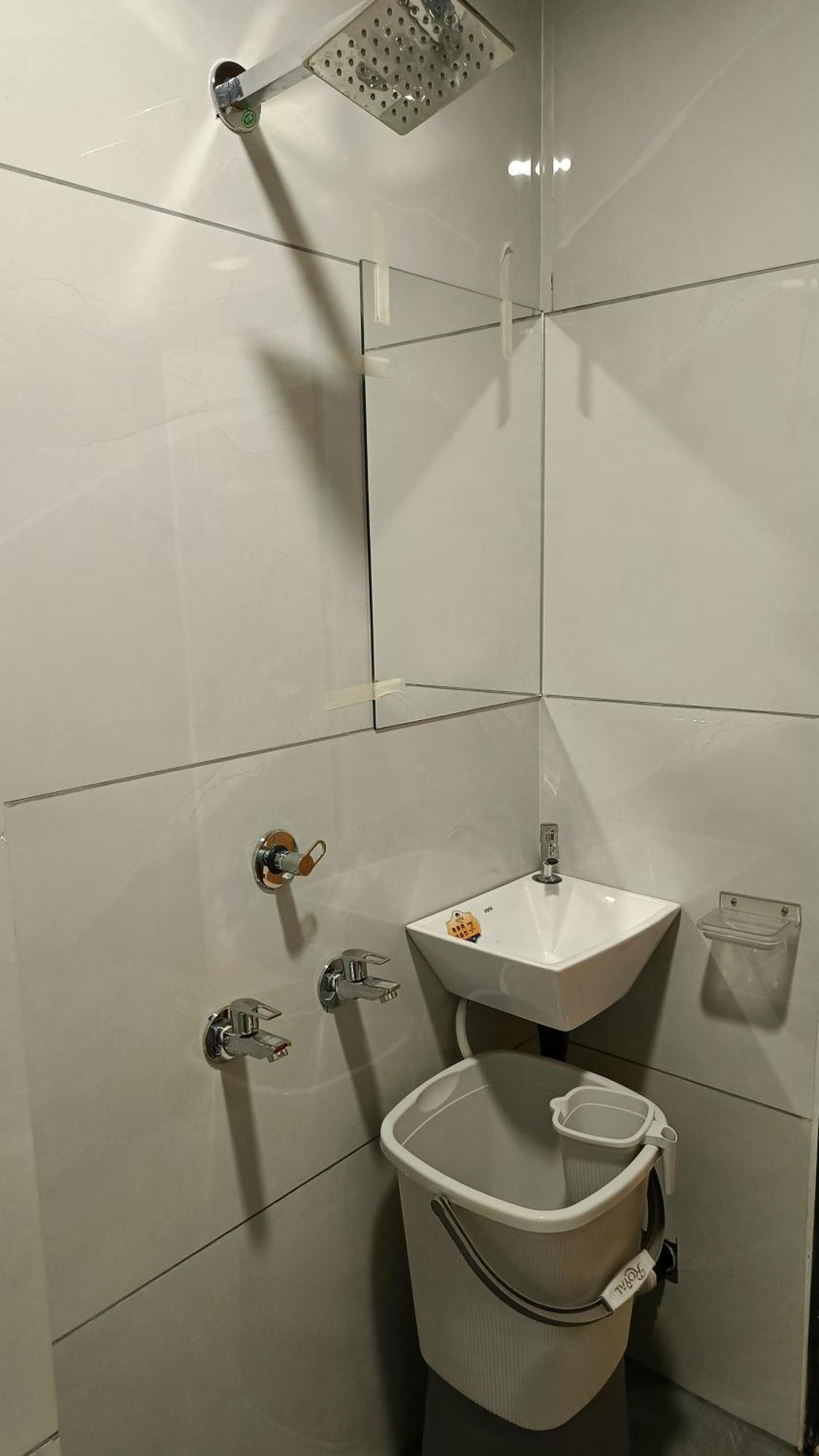 Shree Shyamraj Hotel Ujjain Bagian luar foto